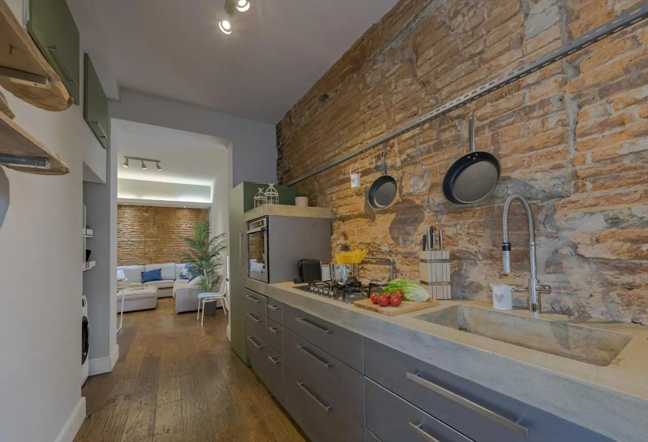 - Guelfa Apartment - Florence