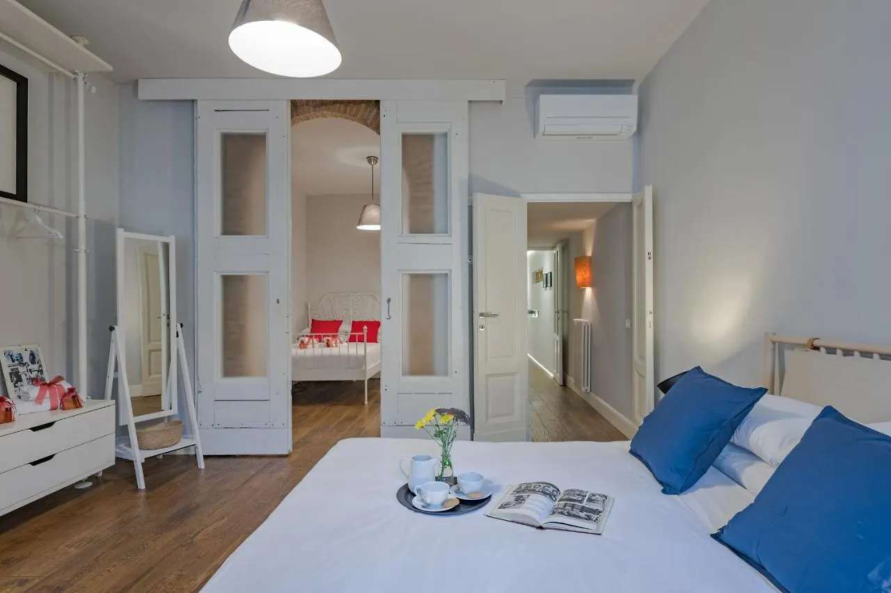 - Guelfa Apartment - Florence Italy