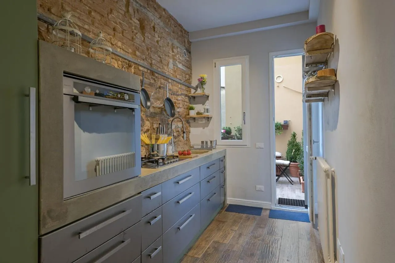 - Guelfa Apartment - Florence